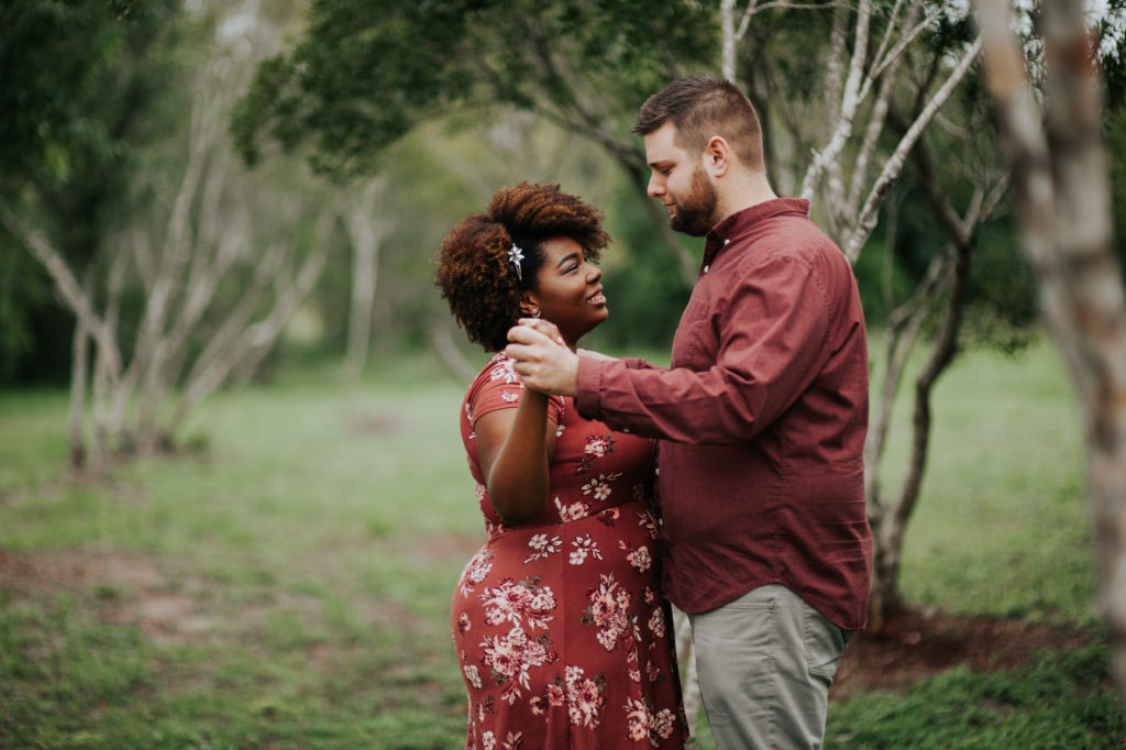 Photo of couple dancing by Stephanie Acar, Photographer