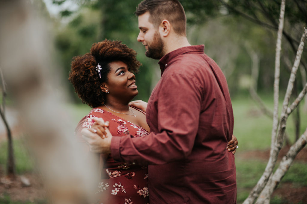 Photo of couple dancing by Stephanie Acar, Photographer