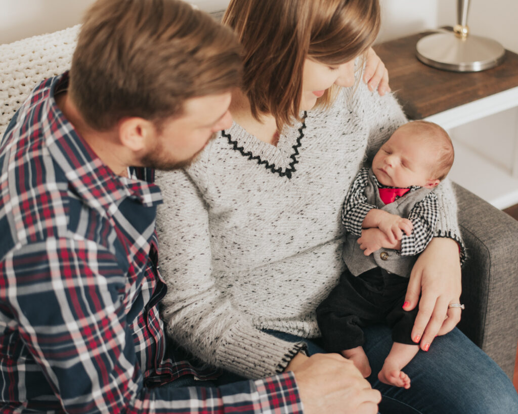 Family of 3 with newborn baby | Stephanie Acar Portraits